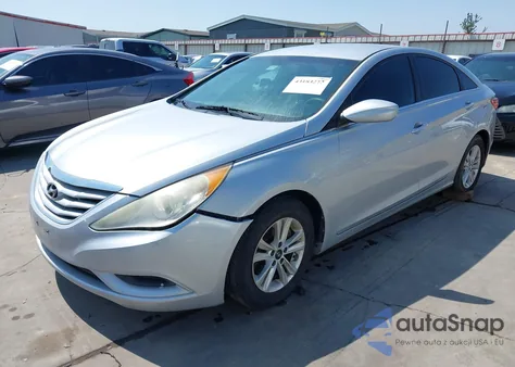 2013 Hyundai Sonata Gls z USA, uszkodzony, nr VIN 5NPEB4AC0DH717359